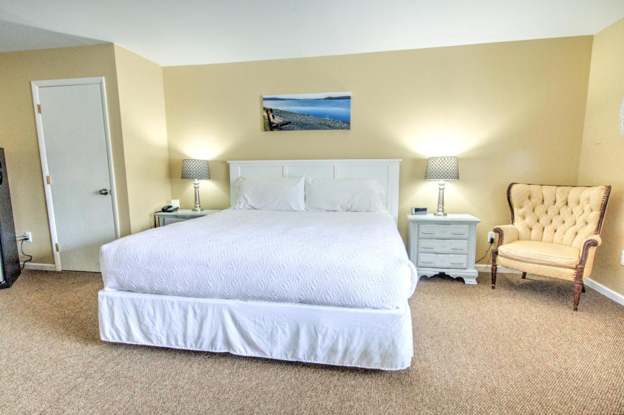 East Shore Lodging Hawley Экстерьер фото